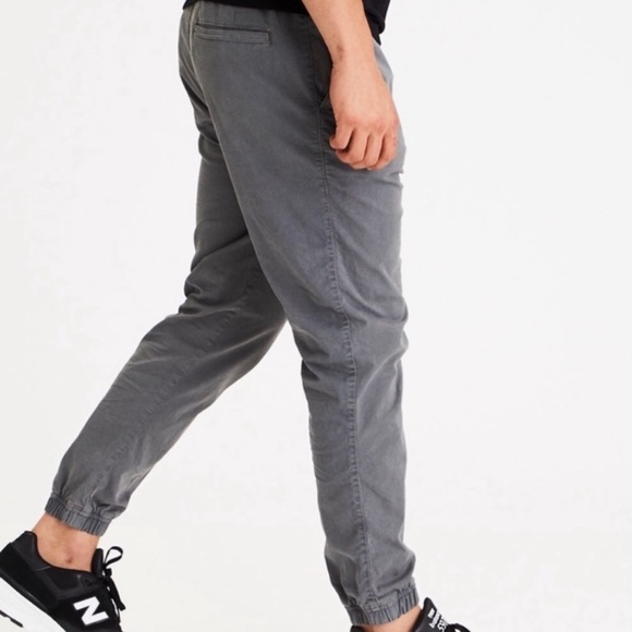 NWT Size Small Next Level Flex Gray American Eagle Twill Joggers - Picture 2 of 6
